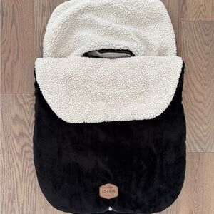 JJ Cole Winter Carseat Cover